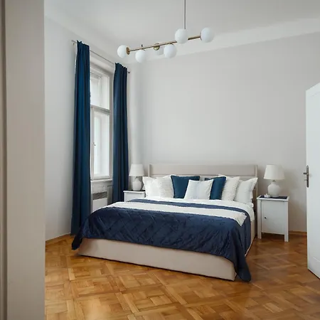 Airstay Vinohrady Апартаменты Прага